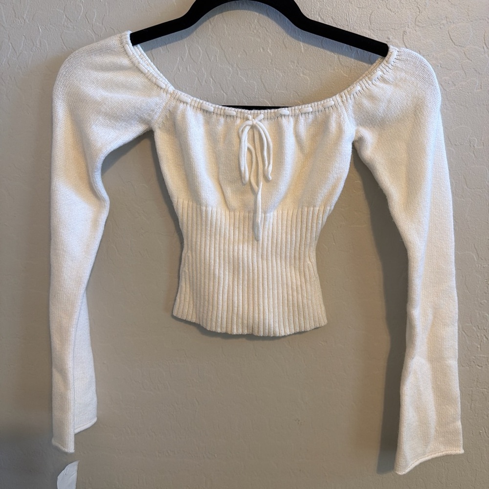 revolve guizio bayberi sweater in white